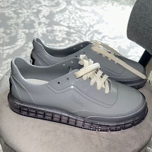 Women's 8 Melissa Shoes BT21 Sneaker NWT